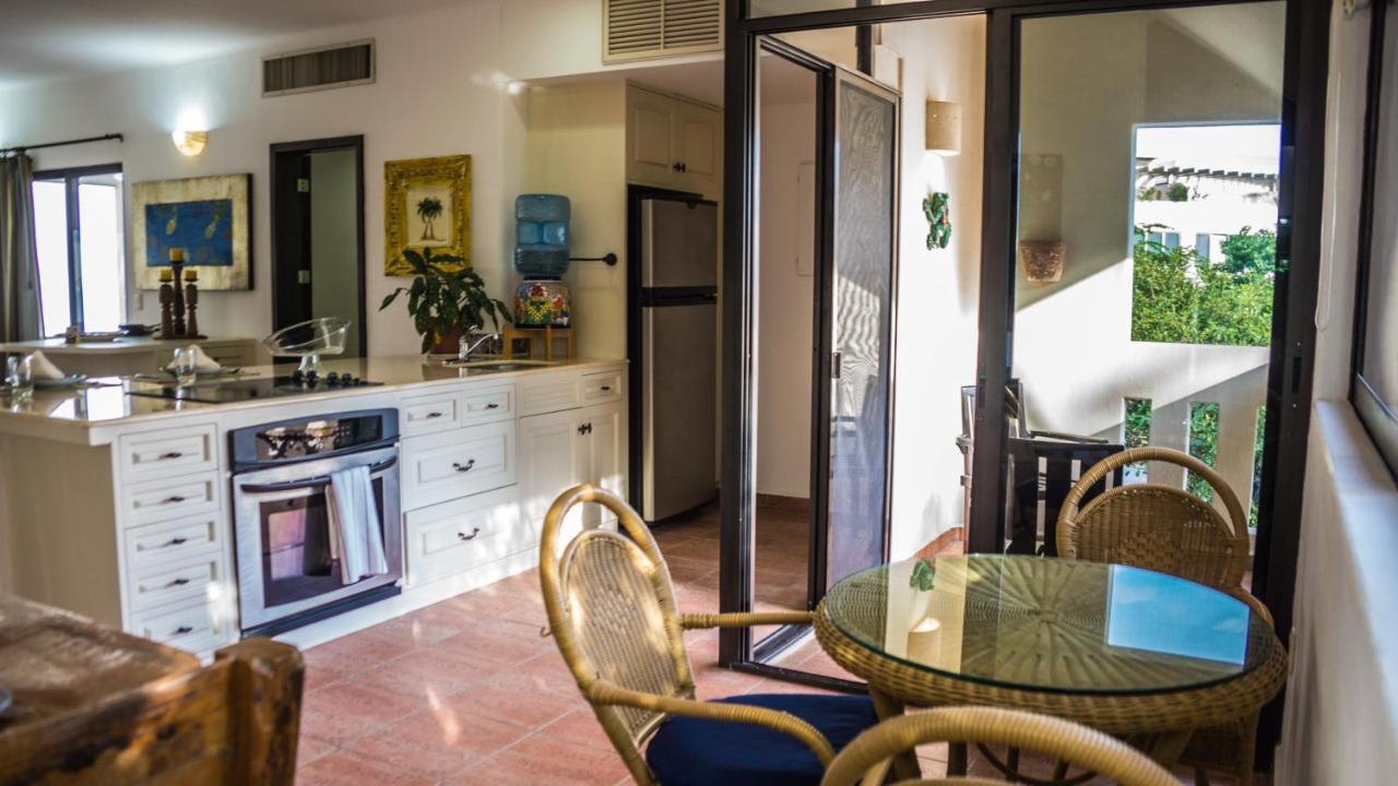 Royal Palms By Bvr Apartment Playa del Carmen Exterior photo