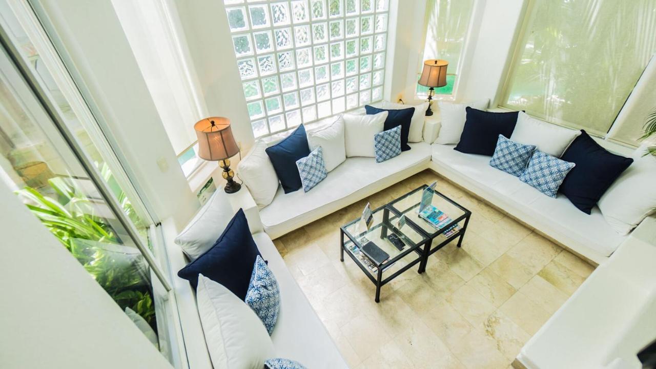 Royal Palms By Bvr Apartment Playa del Carmen Exterior photo